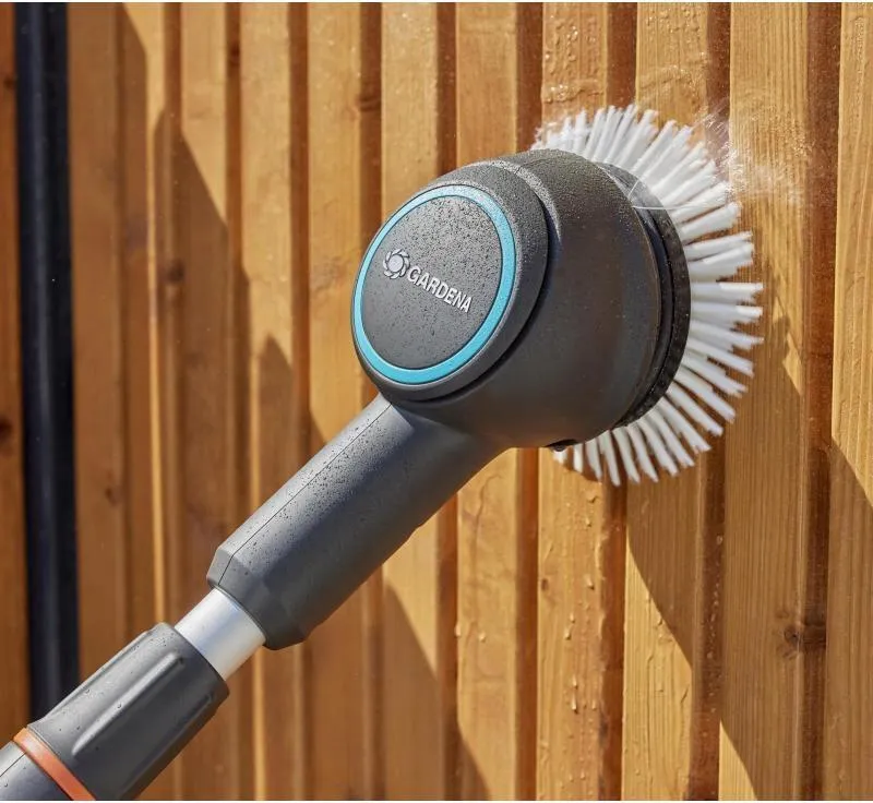 Аккумуляторная щетка Gardena AquaBrush Universal 18V P4A Solo (14842-55)