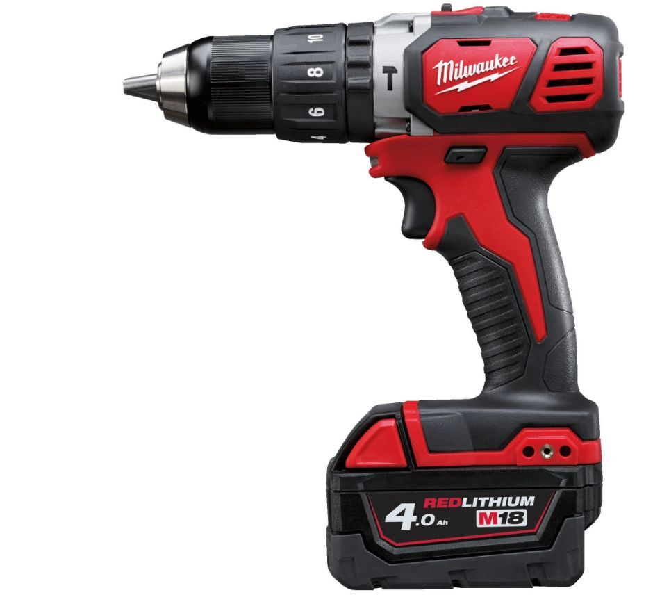 Дрель-шуруповерт Milwaukee M18 BPD402C с 2 4.0 Ah ЗУ и в кейсе 4933443520