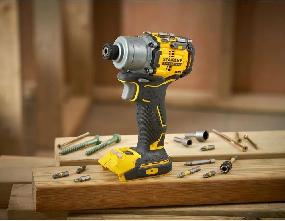 Ударный шуруповерт аккумуляторный Stanley (SFMCF830B)