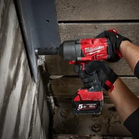 Аккумуляторный ударный гайковёрт Milwaukee M18 ONEFHIWF34-0X 18 В, без АКБ и ЗУ