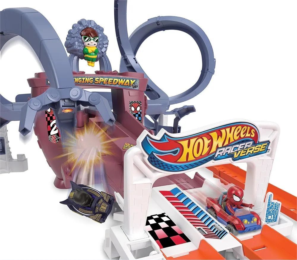 Набор треков для двух машин Hot Wheels RacerVerse Marvel HPL34