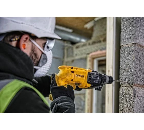 Перфоратор сетевой DeWalt D25413K, 1000 Вт, 4.2 Дж, 4700 уд/мин, в кейсе