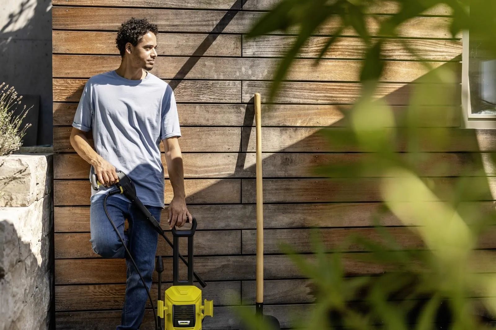 Мойка высокого давления Karcher K2 Premium FJ 1.673-537.0