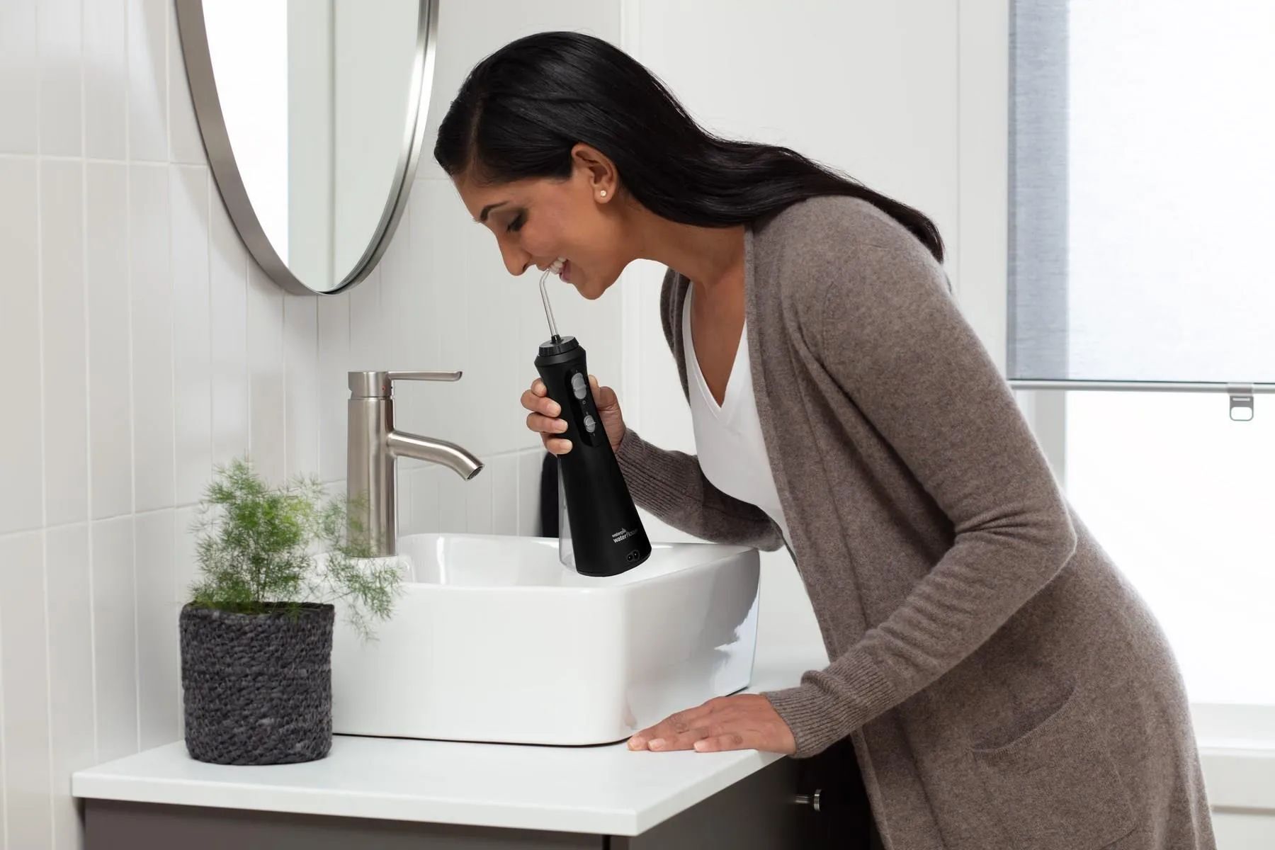 Ирригатор Waterpik WP-492 чёрный