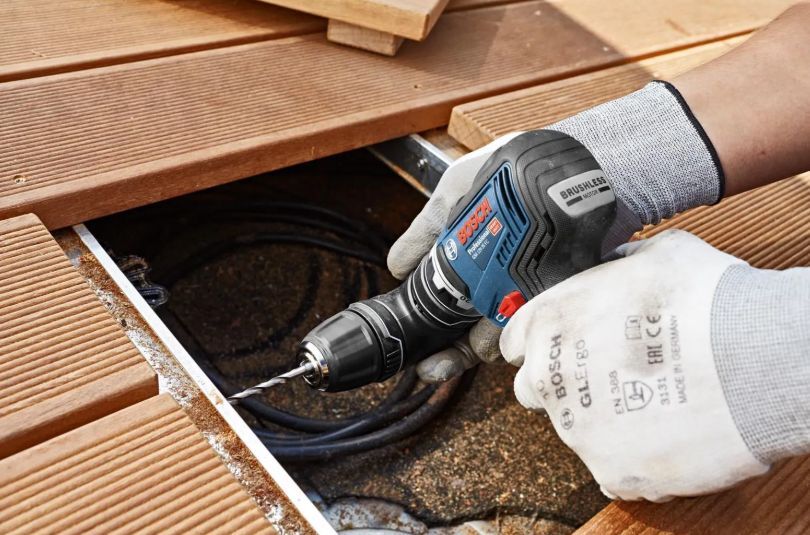 Аккумуляторный шуруповерт Bosch GSR 12V-35 FC Professional (06019H3004; сменные насадки)