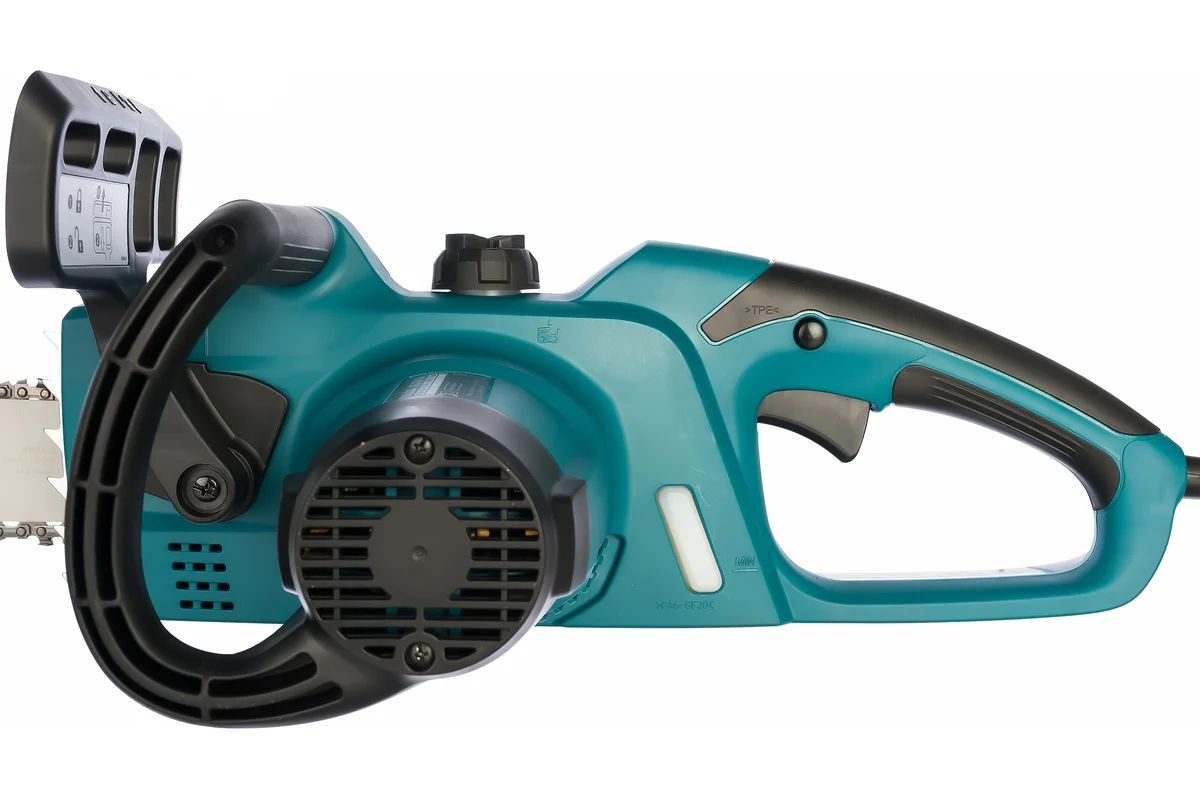 Проводная цепная пила Makita UC4041A