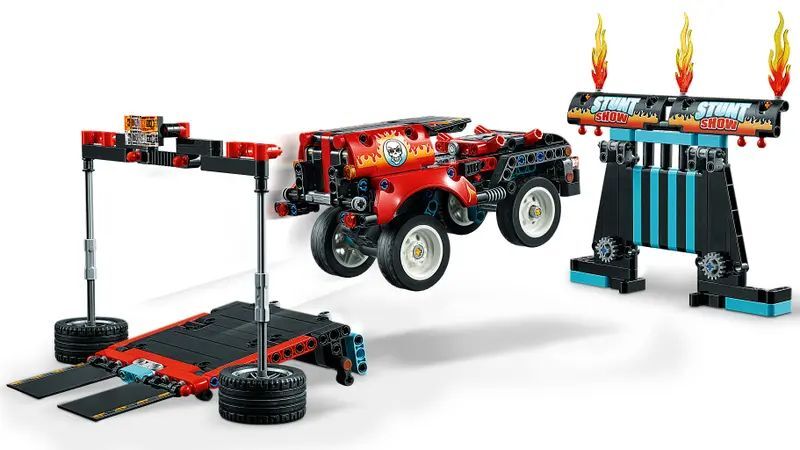 Конструктор LEGO Technic 42106 Stunt Show Truck and Bike