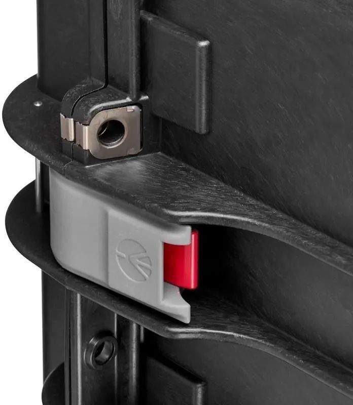 Чемодан Manfrotto Reloader Tough 55 High с пеной, чёрный