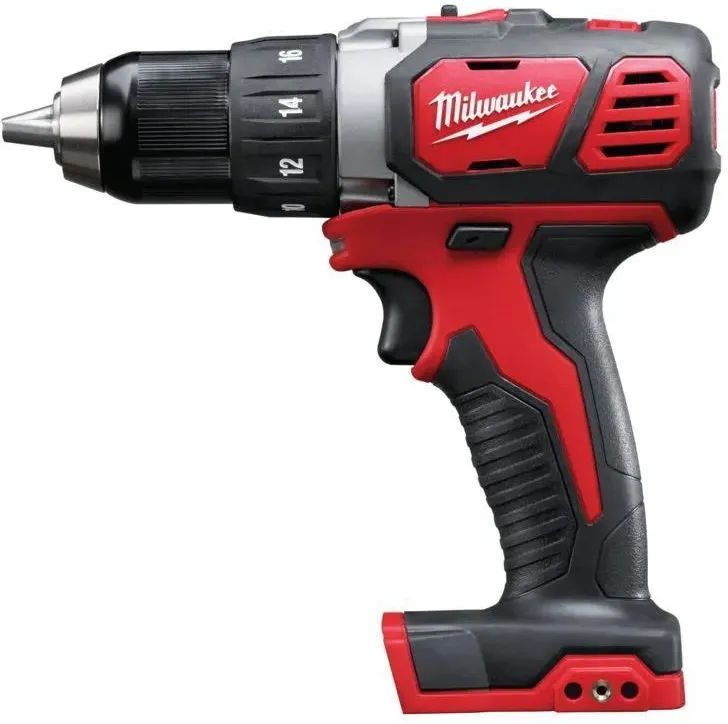 Дрель-шуруповёрт Milwaukee M18 BDD-0 без акб и ЗУ 4933443530