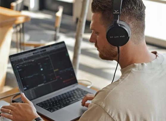 Беспроводные наушники Beyerdynamic DT 270 PRO