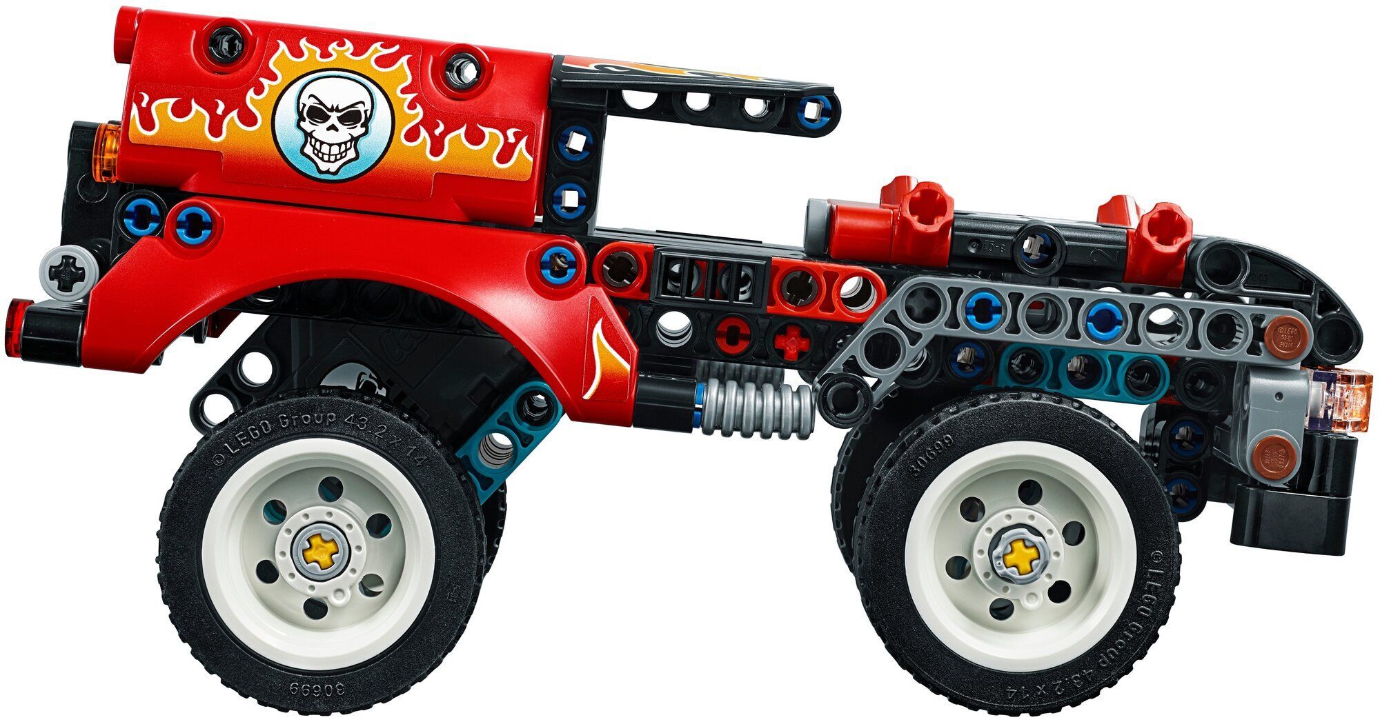 Конструктор LEGO Technic 42106 Stunt Show Truck and Bike
