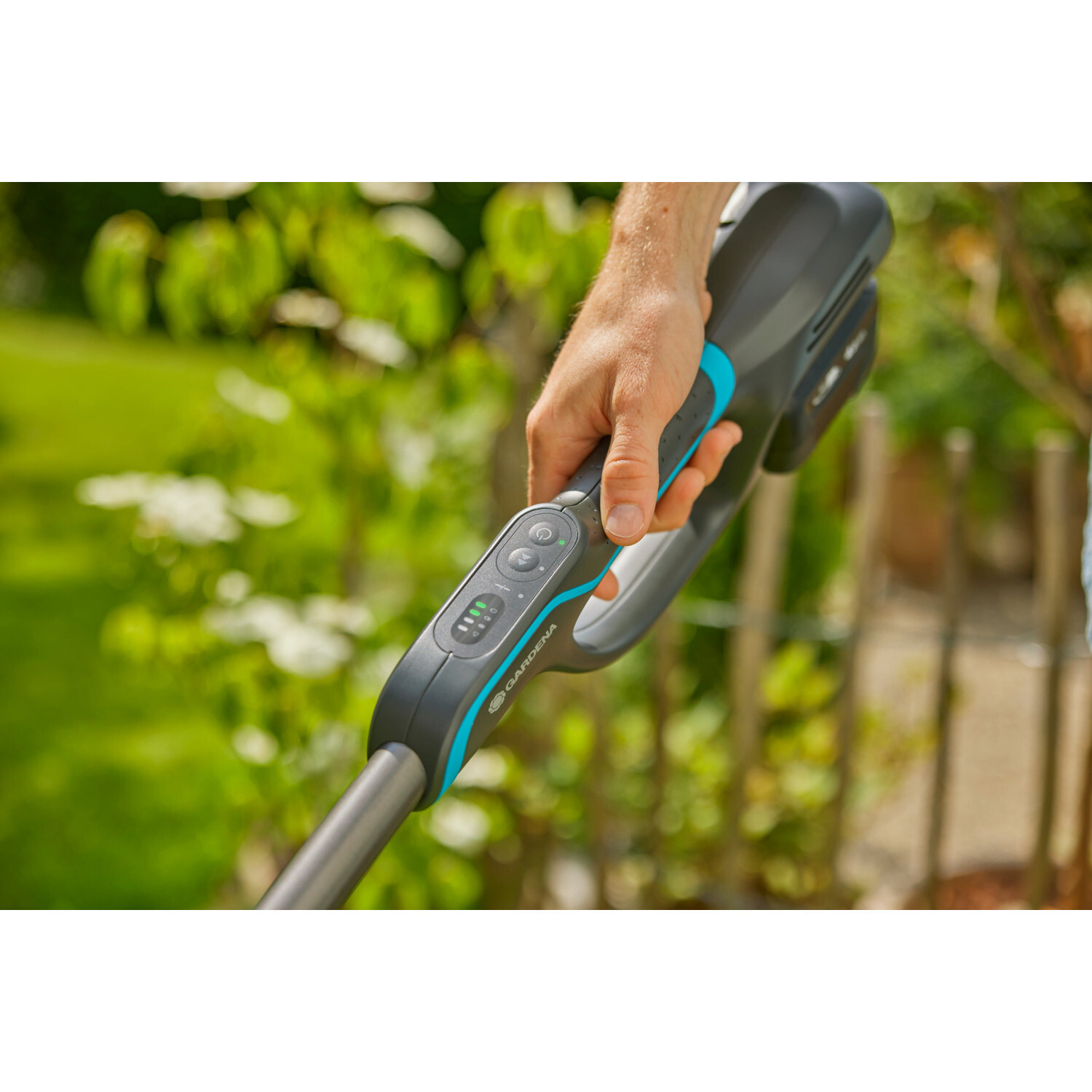 Аккумуляторный триммер Gardena Powertrim 30 с АКБ, 18V, P4A (1470355)