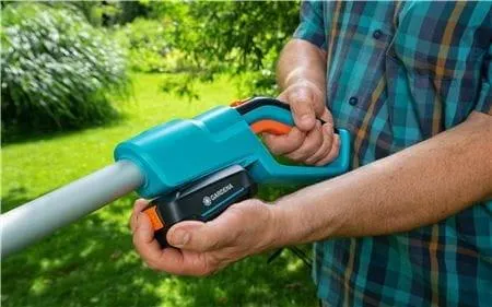 Аккумуляторные ножницы Gardena TCS 20/18V P4A (14770-55)