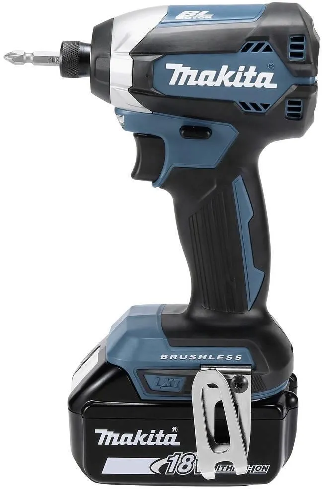 Аккумуляторный ударный шуруповёрт Makita DTD153RTJ 18 В, 2×5,0 А·ч АКБ, ЗУ, кейс Makpac