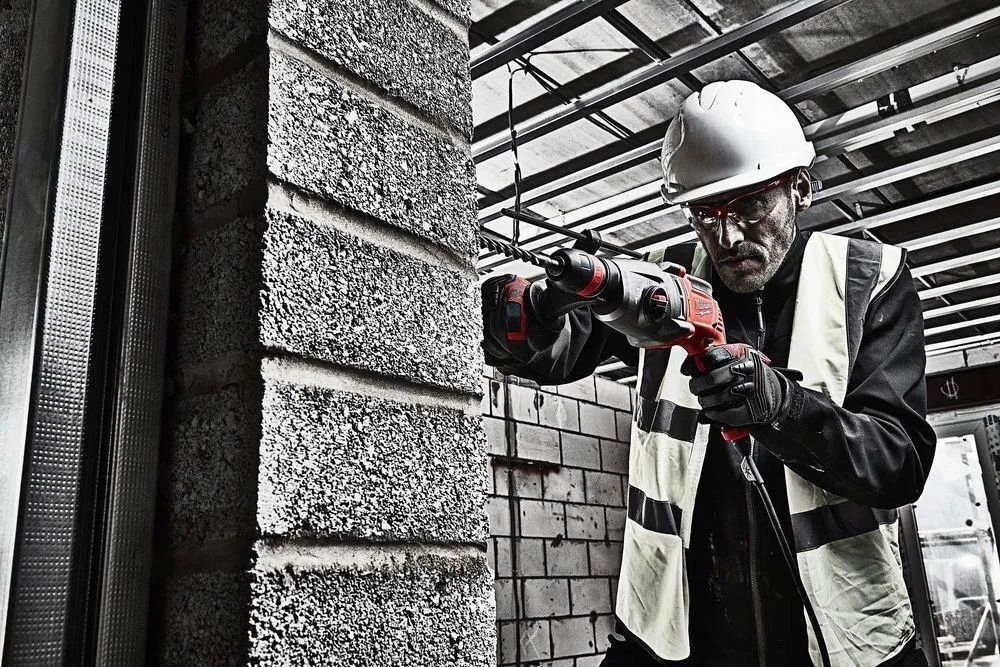 Перфоратор проводной Milwaukee PH26TX SDS-Plus 26 мм в кейсе 4933464579