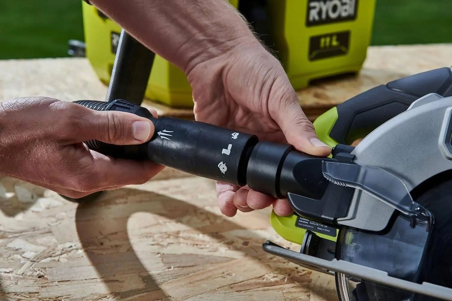 Циркулярная пила Ryobi RCS18BL0 5133006496