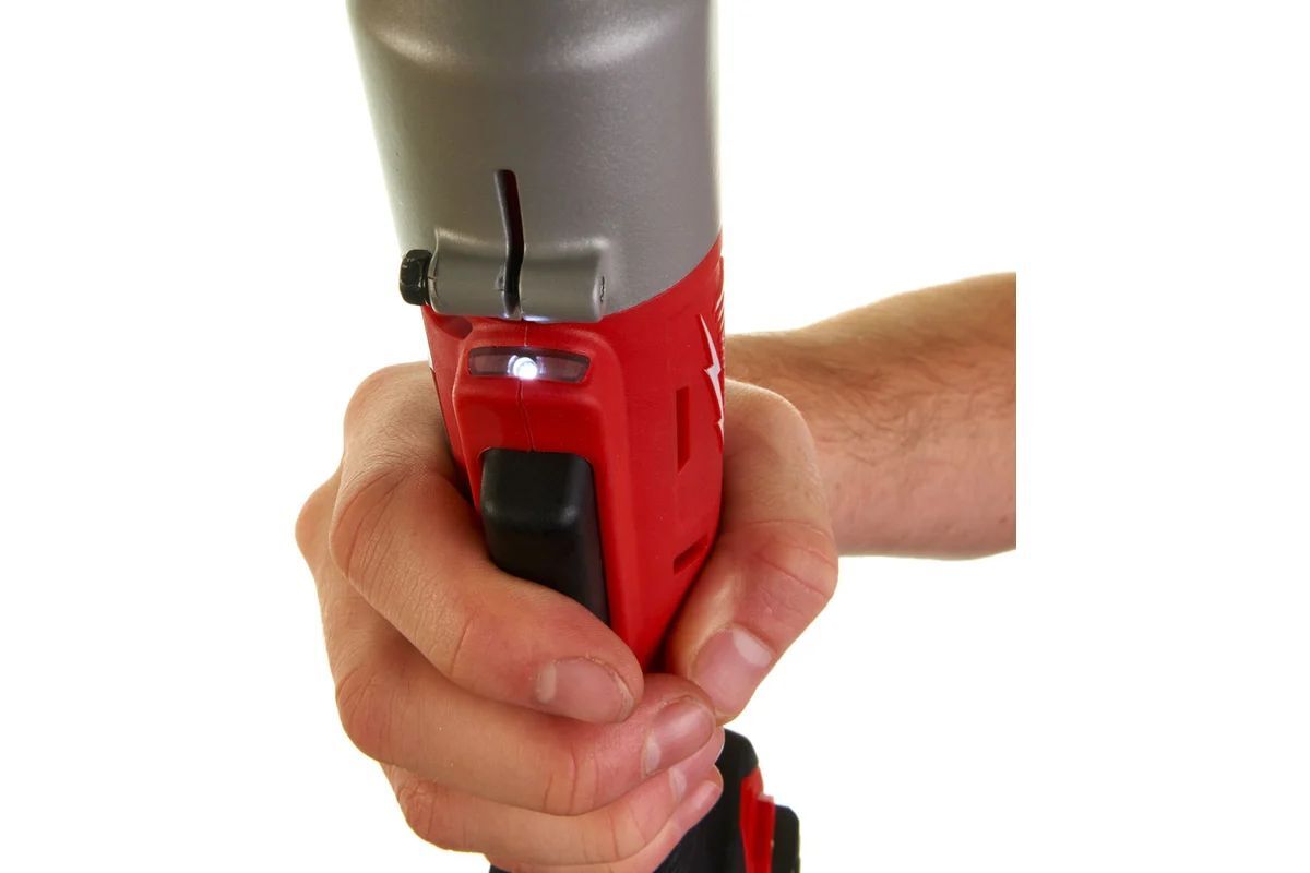 Угловой шуруповёрт Milwaukee M18 BRAID-0 без акб и ЗУ 4933447891