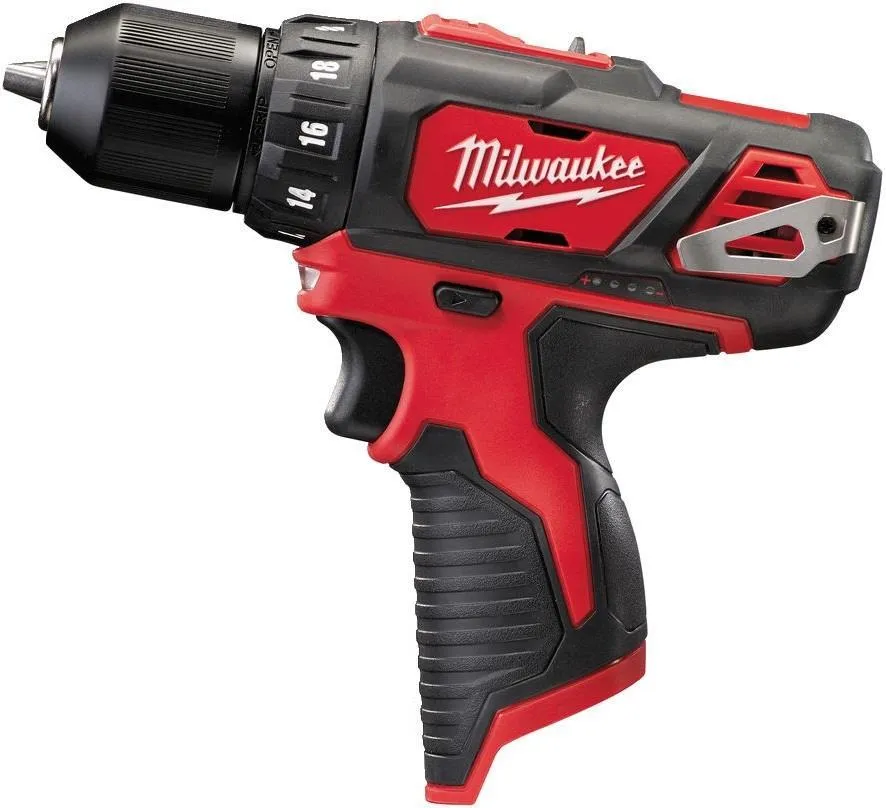 Аккумуляторный набор питания Milwaukee M12 BPP4A-202B 12 В, 2×2,0 А·ч АКБ, ЗУ