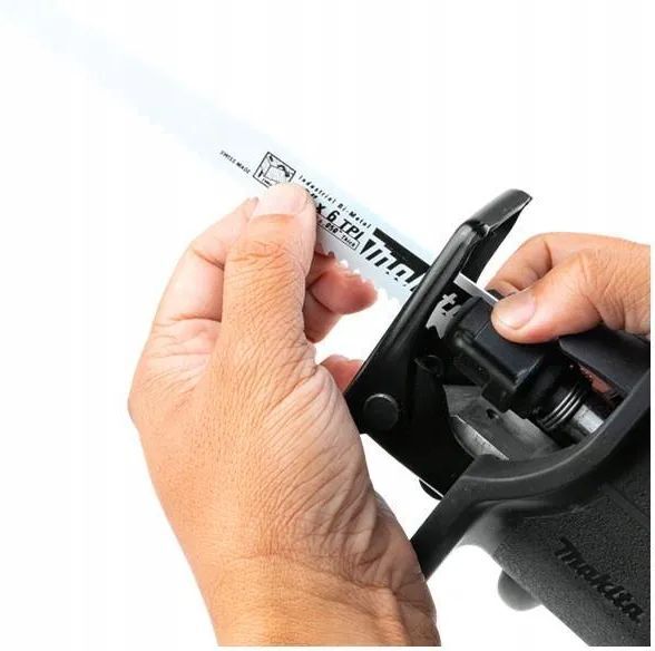 Пила сабельная Makita JR3051TK проводная 1200 Вт