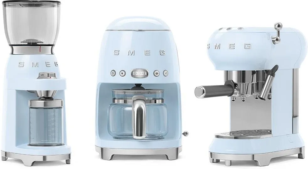Кофемолка электрическая Smeg CGF11, пастельно-голубой