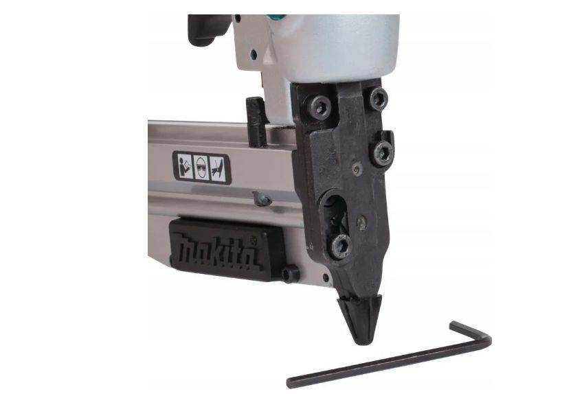 Гвоздезабивной пистолет Makita AF353