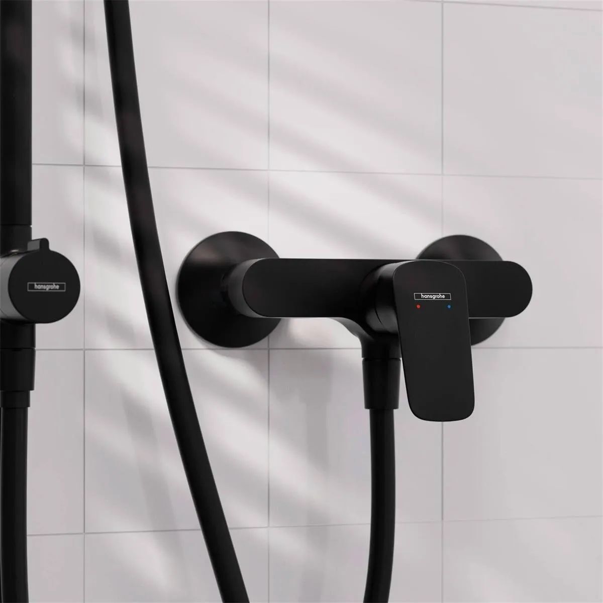 Смеситель для душа Hansgrohe Logis 71600670 черный матовый