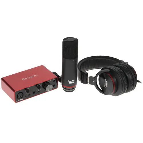 Студийный комплект Focusrite Scarlett Solo Studio 3rd Gen
