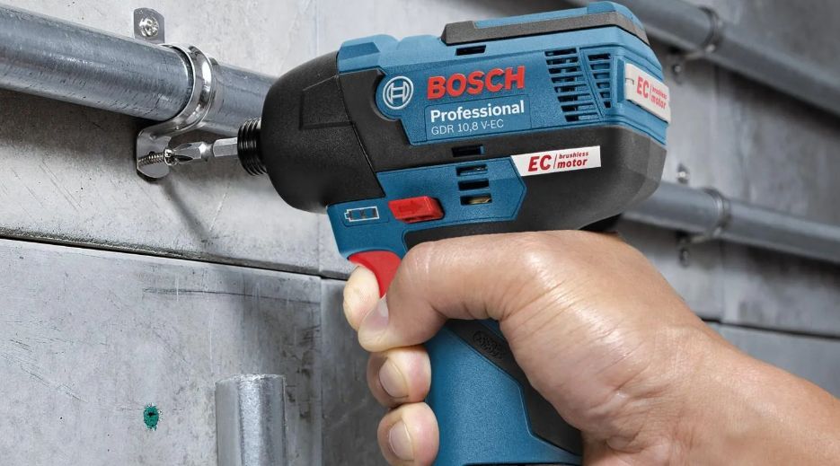 Аккумуляторный ударный гайковерт Bosch GDR 12V-110 Professional (06019E0005)