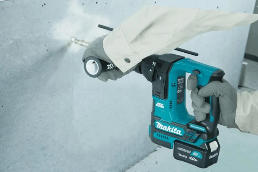 Перфоратор Makita HR166DSMJ 10,8V с АКБ 4,0 Ah и ЗУ