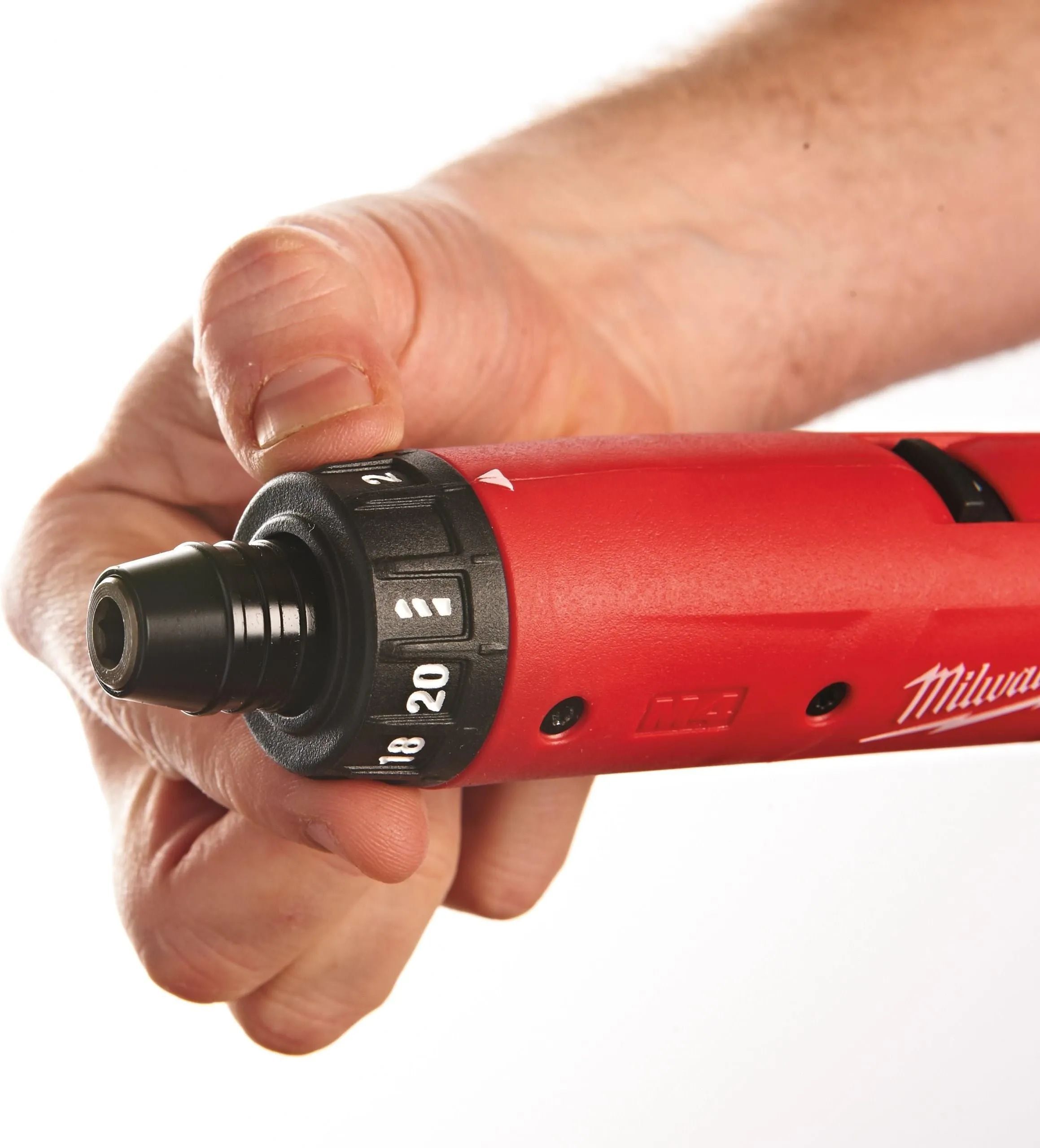 Отвертка Milwaukee M4 D-202B 4933440475