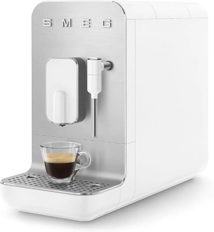 Кофемашина Smeg BCC12, белая