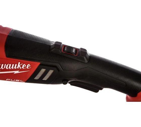 Полировальная машина Milwaukee M18 FAP180-0 180 мм без акб и ЗУ 4933451549