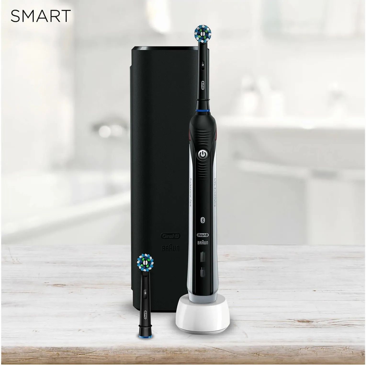 Электрическая зубная щетка Oral-B Smart 4 4500N черная + чехол
