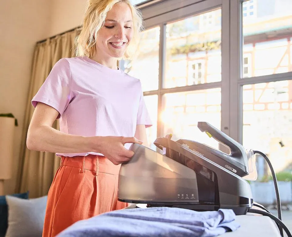 Парогенератор BRAUN CareStyle 3 IS 3257 черный