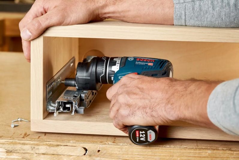 Аккумуляторный шуруповерт Bosch GSR 12V-35 FC Professional (06019H3000)