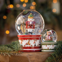 Новогодний снежный шар большой "Щелкунчик", 17см, Christmas Toy's, Villeroy & Boch, Премиум - Фарфор