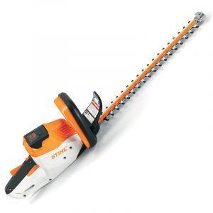 Аккумуляторный кусторез Stihl HSA 30 с акб и зу