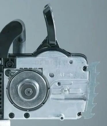Электрическая цепная пила Makita UC4051A