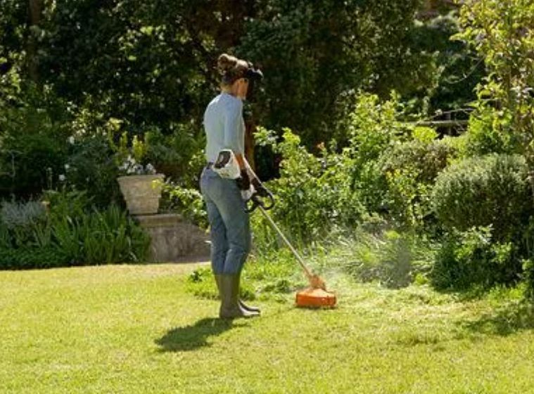 Аккумуляторный триммер Stihl Fsa 60 R FA040115704