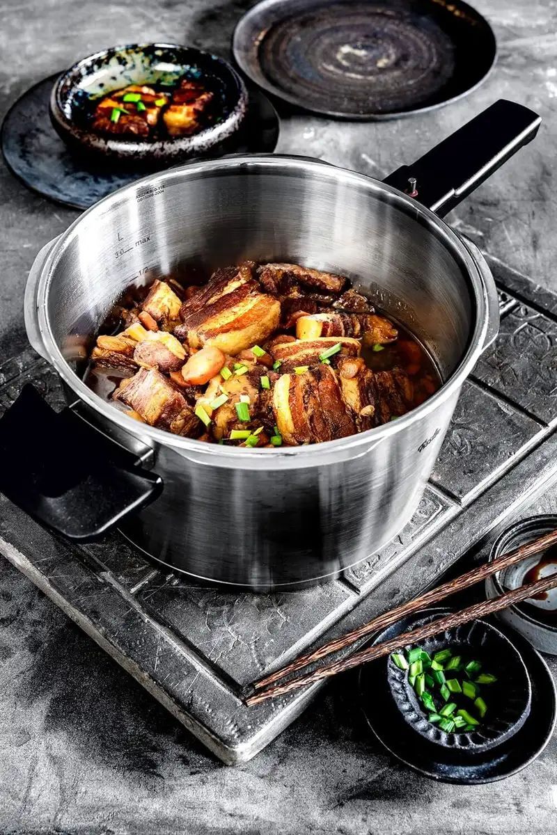 Скороварка Fissler 10л 26см Vitaquick Premium (602-810-10-000/0)