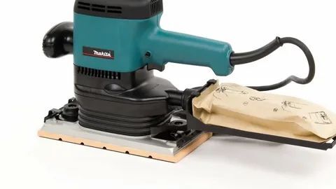 Проводная шлифовальная машина Makita 9046