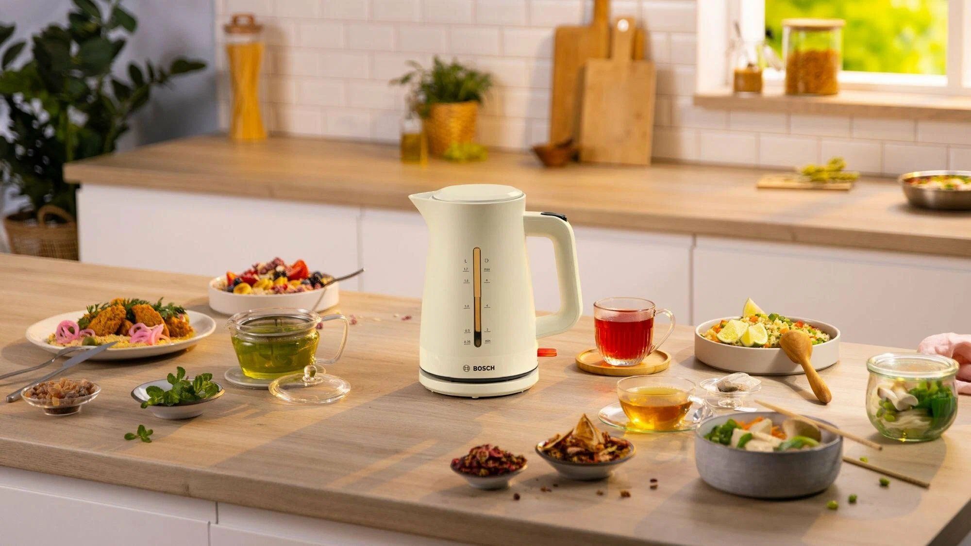 Электрический чайник Bosch TWK3M127