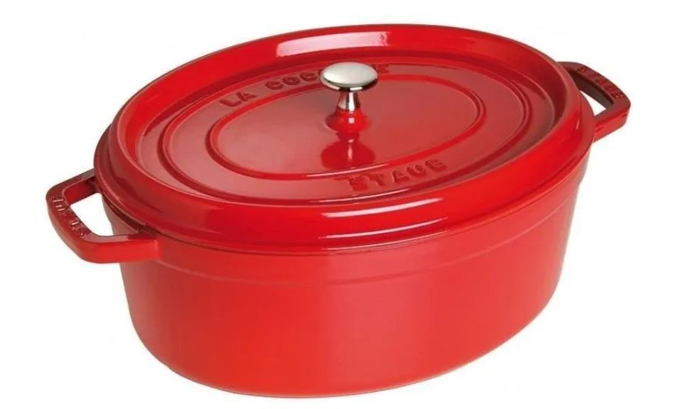 Чугунная овальная кастрюля Staub Cocotte 23 см, красная 405098300