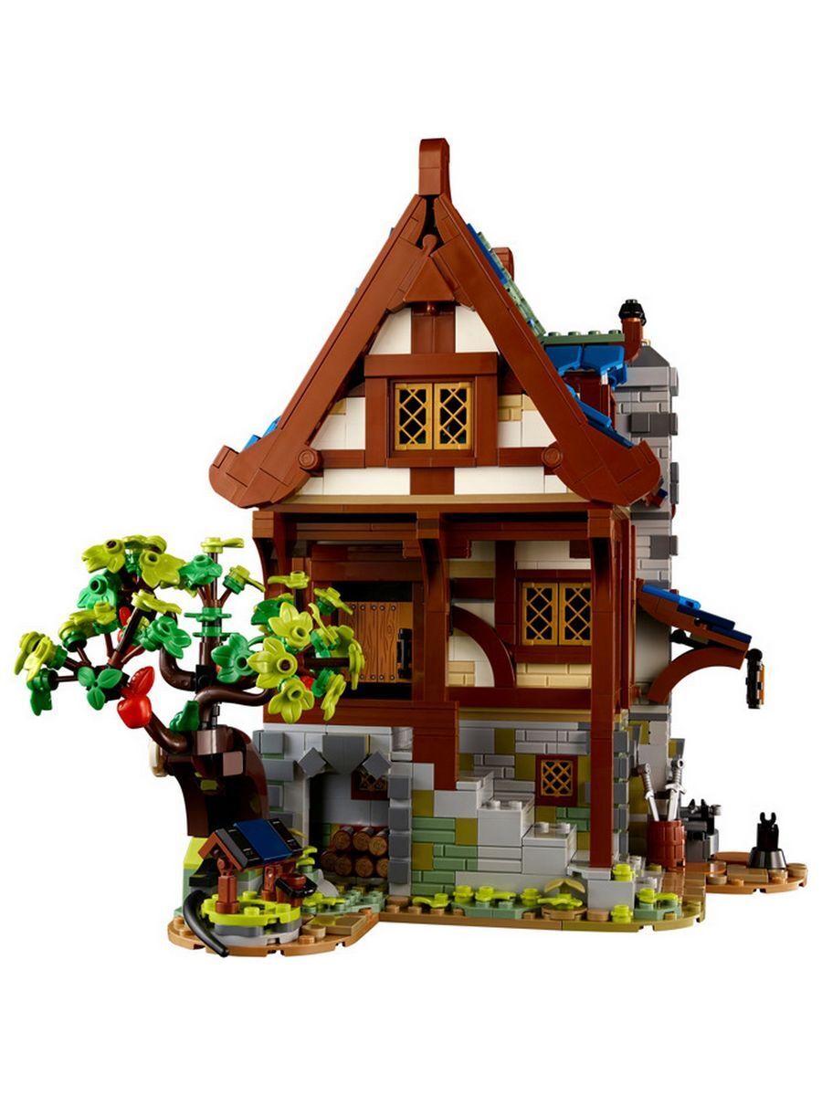 LEGO Ideas 21325 Средневековая кузница