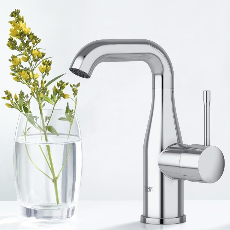 СмесительGrohe Essence 23799001