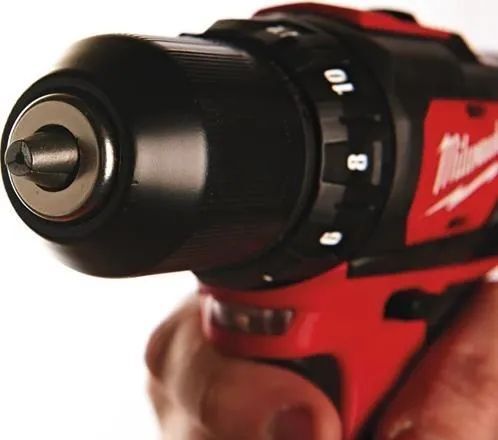 Дрель-шуруповёрт Milwaukee M12 BDD-0 без акб и ЗУ 4933441930