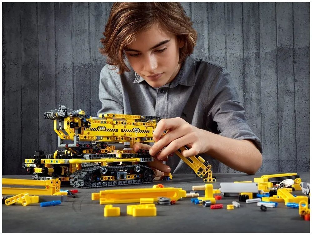 LEGO Technic 42097 Компактный гусеничный кран, 920 дет.
