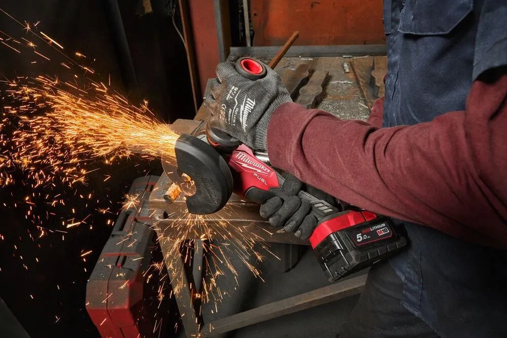 Аккумуляторная полировальная машина Milwaukee M18 FROP21-0X 18 В, без АКБ и ЗУ