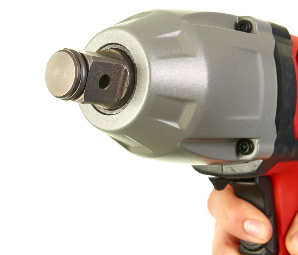 Ударный гайковерт Milwaukee IPWE 520R проводной 4933451525