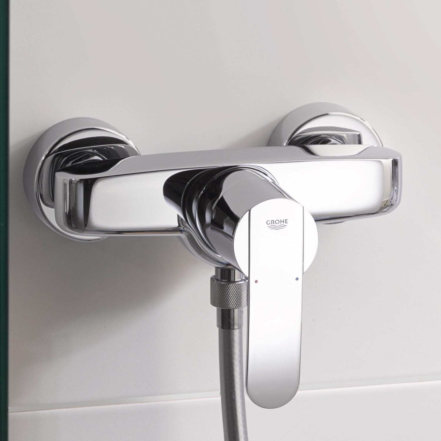 Смеситель Grohe Wave 23208000